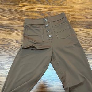 Halara brown button down pull on wide leg pants size S NWT